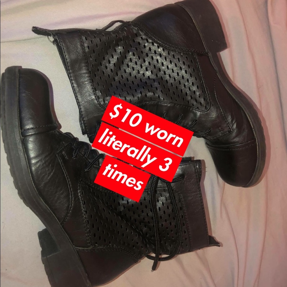 combat boots